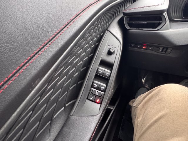 Used 2026 Dodge Charger R/T w/ Driver Convenience Group AWD/4WD image 29