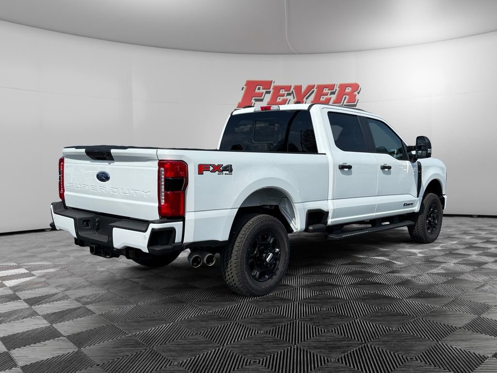 Used 2025 Ford F250 XL w/ STX Appearance Package image 5