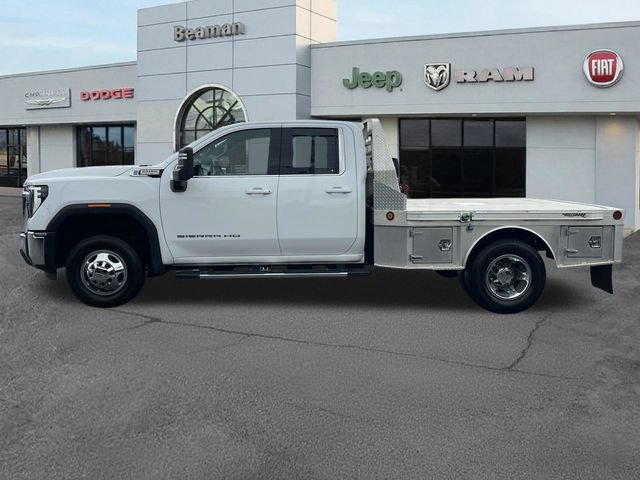 Used 2024 GMC Sierra 3500 SLE w/ Remote Start Package AWD/4WD image 4