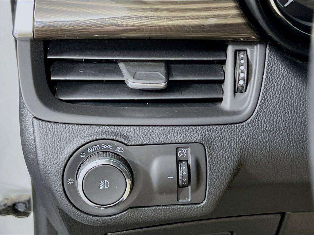 Certified 2019 Buick Envision Preferred image 9