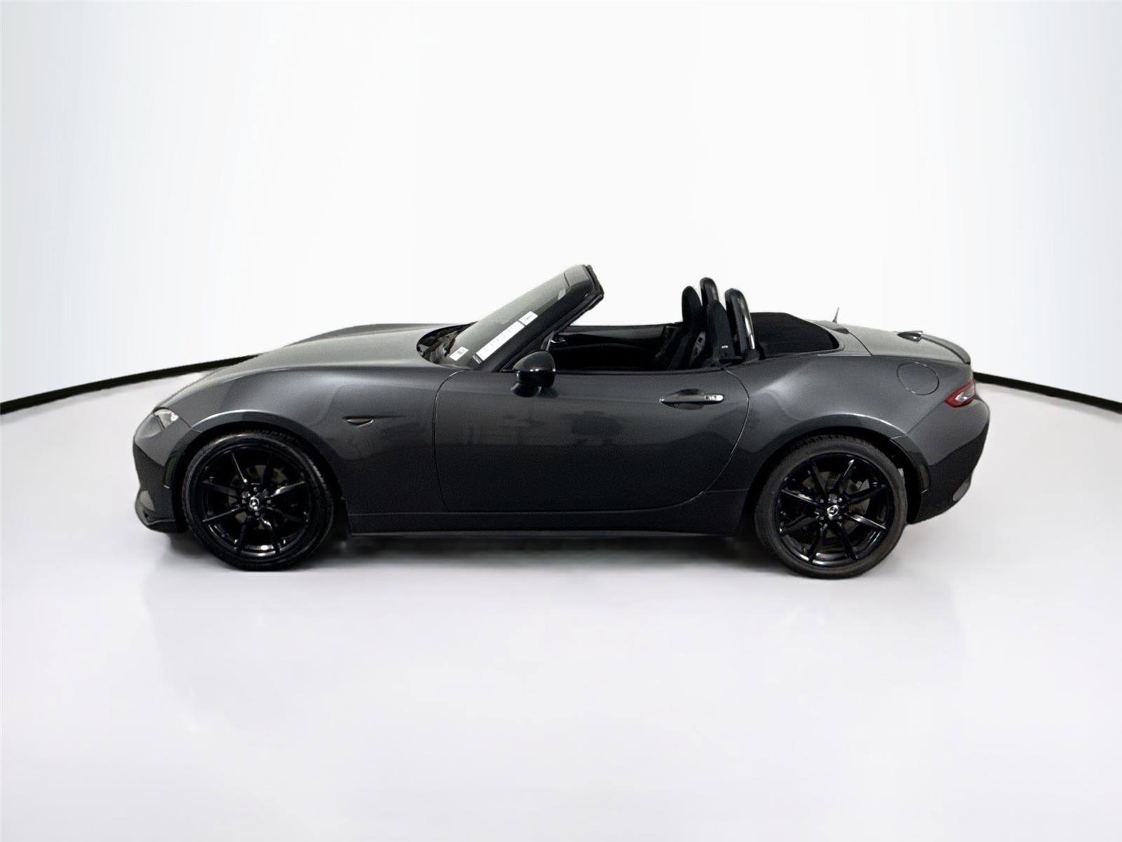 Used 2020 MAZDA MX-5 Miata Club image 16