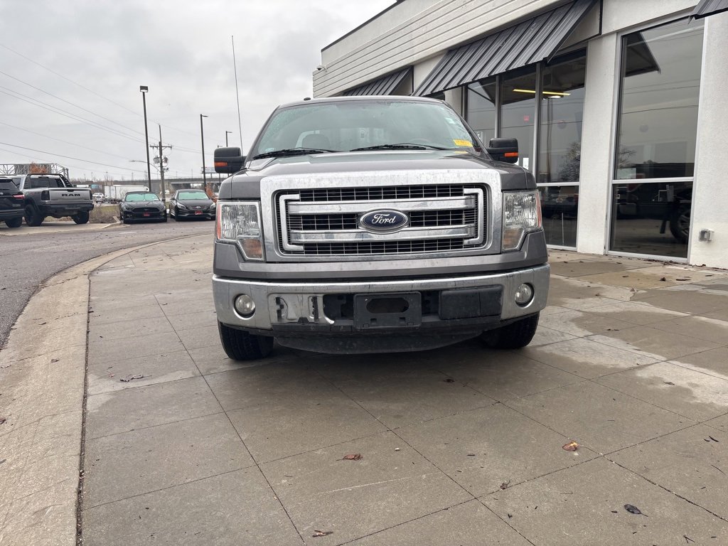 Used 2013 Ford F150 XLT w/ XLT Chrome Pkg image 4