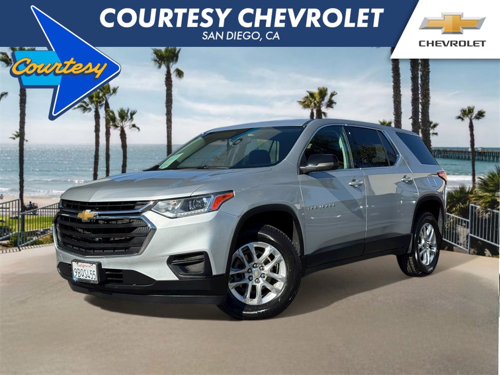 Used 2021 Chevrolet Traverse LS image 1