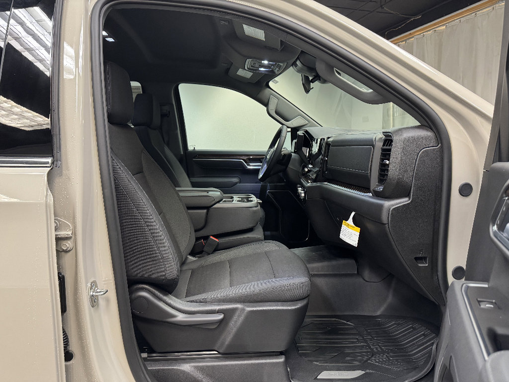 New 2026 GMC Sierra 1500 SLE w/ Preferred Package image 19