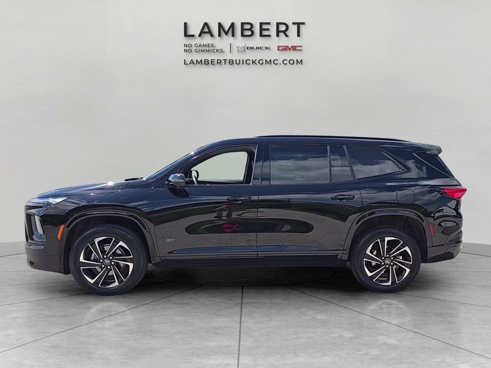 Used 2026 Buick Enclave Sport Touring AWD/4WD image 2