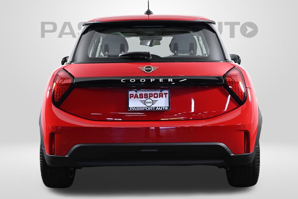 Certified 2025 MINI Cooper 2-Door Hardtop FWD image 6