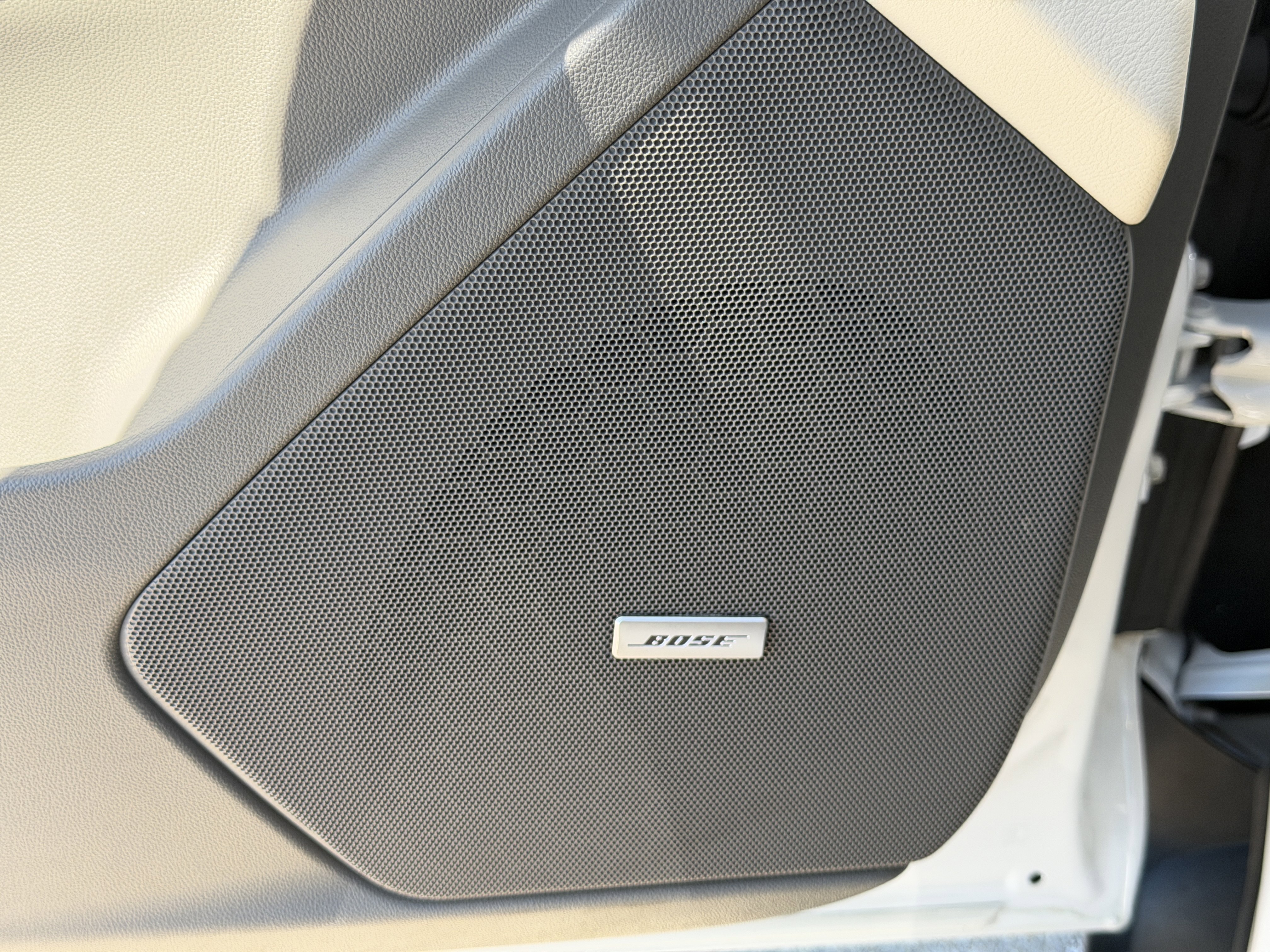 Certified 2022 Cadillac XT5 Premium Luxury image 19