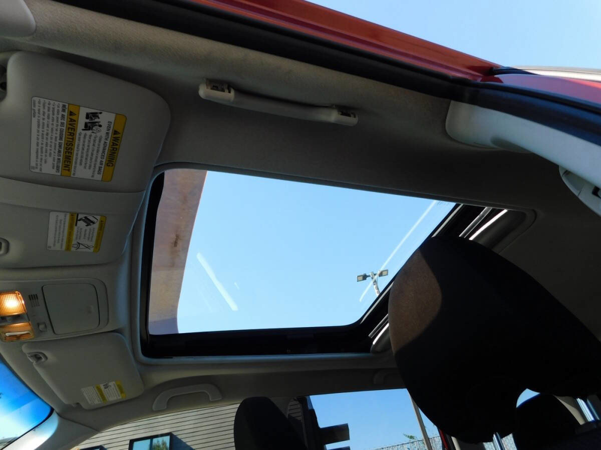 Used 2011 Subaru Forester 2.5X Premium image 16