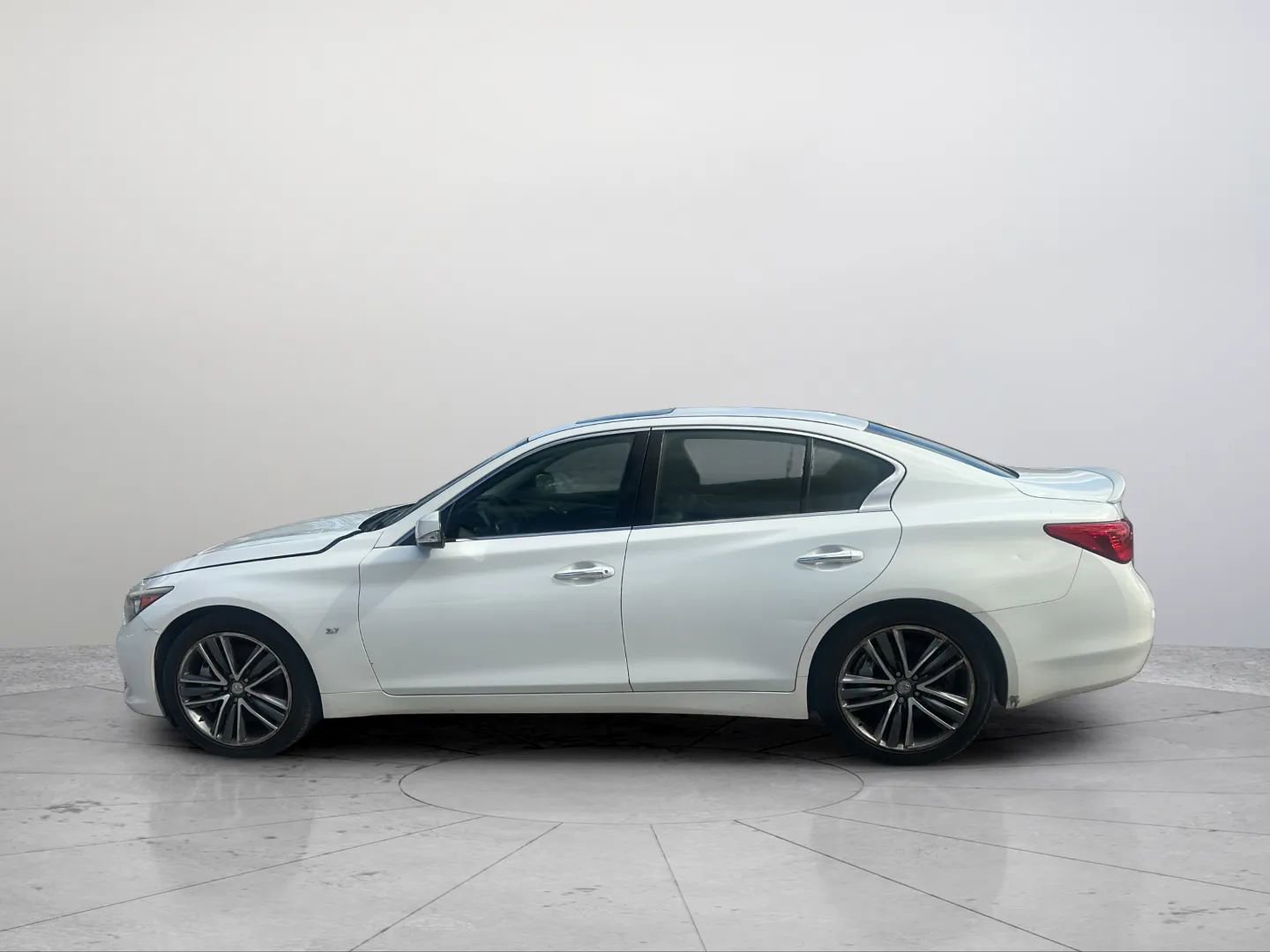 Used 2014 INFINITI Q50 Premium w/ Spare Tire Package image 16