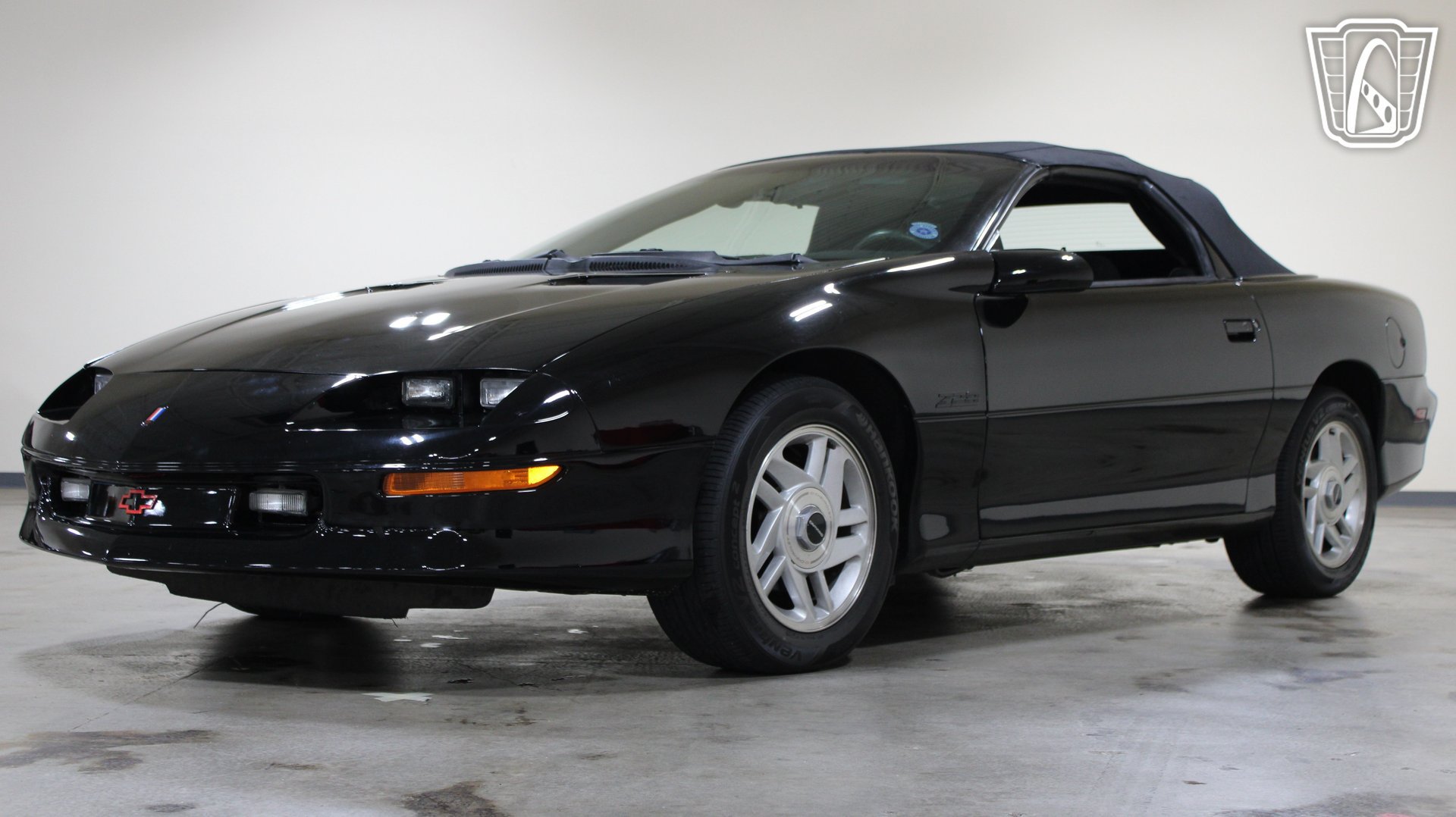 Used 1995 Chevrolet Camaro Z28 RWD image 26