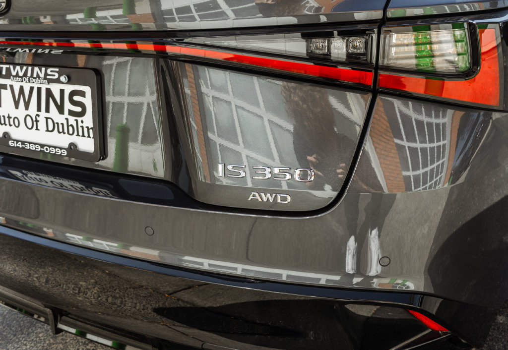 Used 2025 Lexus IS 350 F Sport AWD/4WD image 38