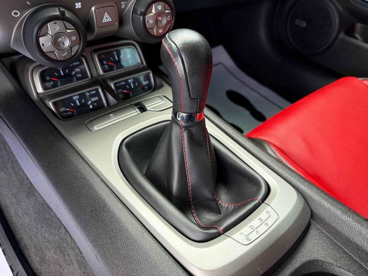 Used 2015 Chevrolet Camaro SS w/ Commemorative Special Edition image 10