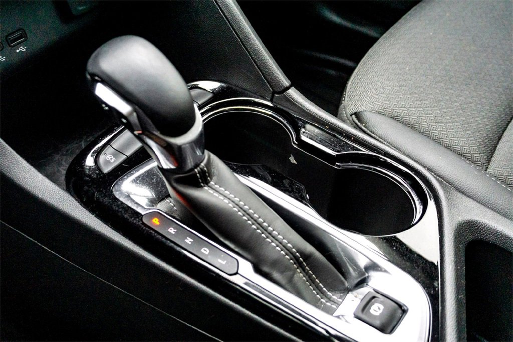 Used 2025 Buick Encore GX Preferred w/ Comfort Package image 25