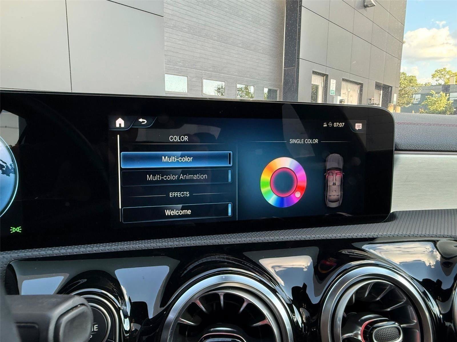 Used 2023 Mercedes-Benz CLA 250 4MATIC image 32