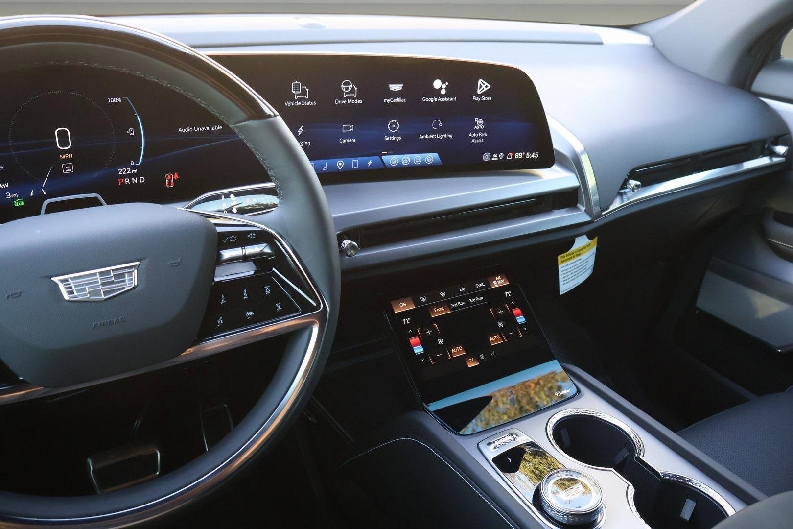 New 2026 Cadillac Vistiq Luxury image 31