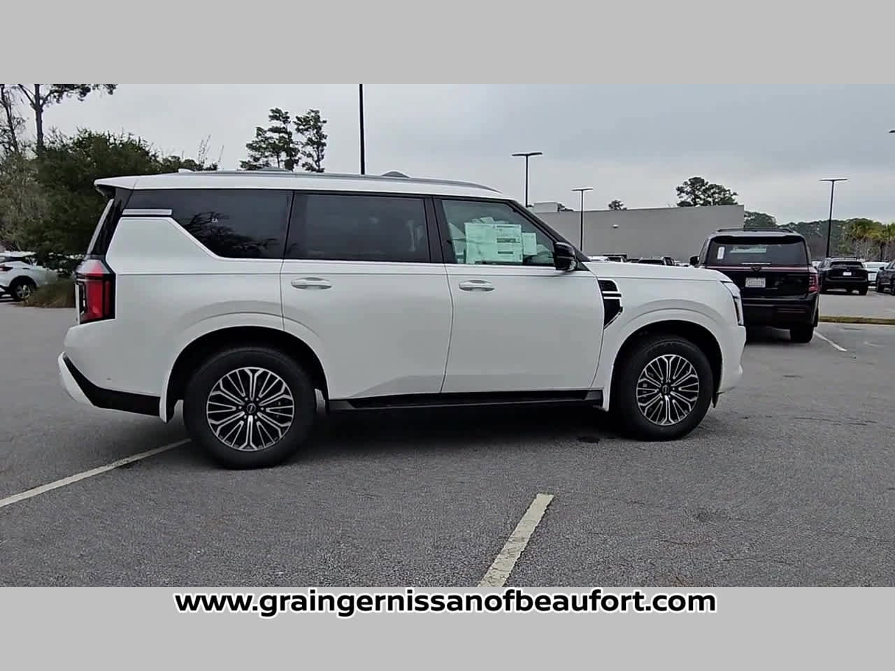 New 2026 Nissan Armada Platinum RWD image 34