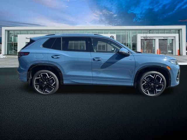 New 2026 Volkswagen Tiguan SEL R-Line AWD/4WD image 7