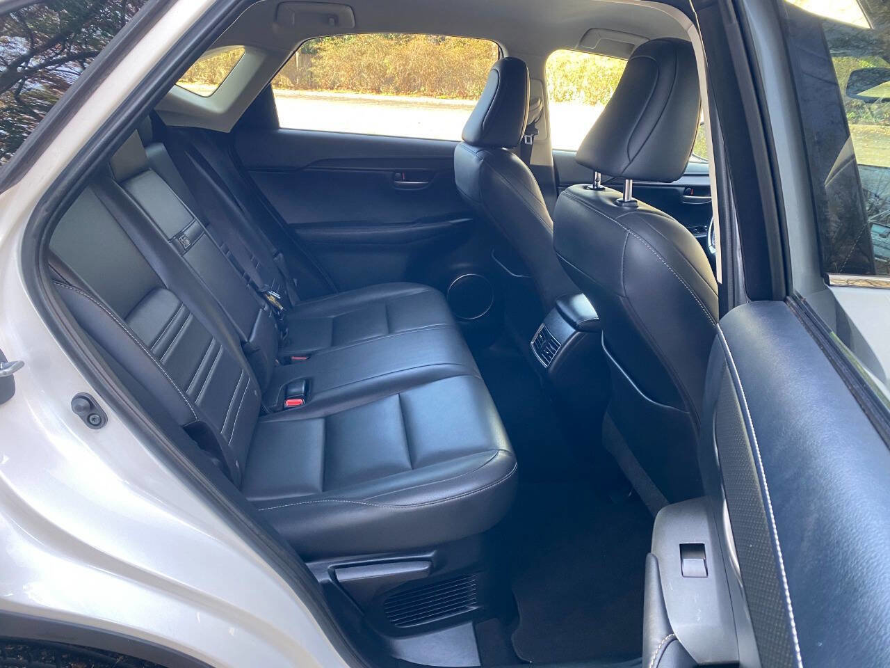 Used 2016 Lexus NX 200t FWD image 33