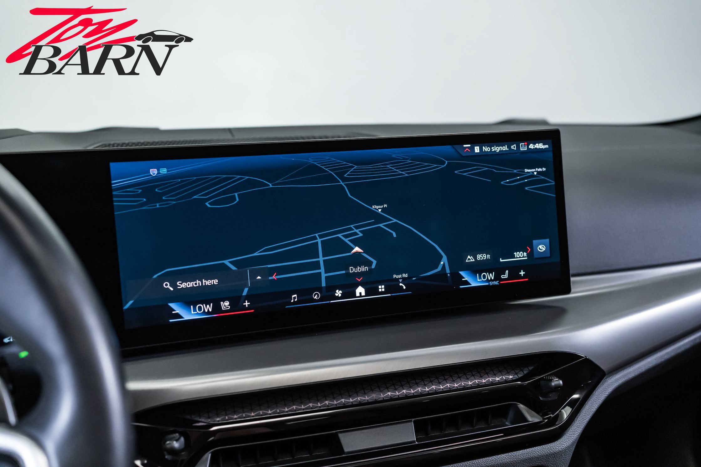 Used 2025 BMW M440i Convertible RWD image 43