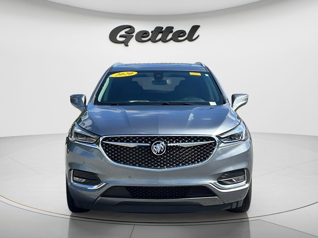 Used 2020 Buick Enclave Avenir w/ Avenir Technology Package AWD/4WD image 2