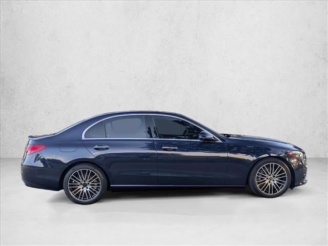 Used 2023 Mercedes-Benz C 300 Sedan image 4