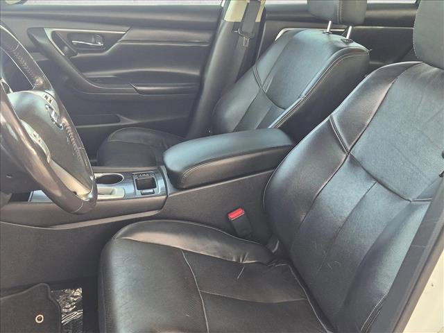 Used 2016 Nissan Altima 2.5 SL w/ 2.5 Technology Package image 17