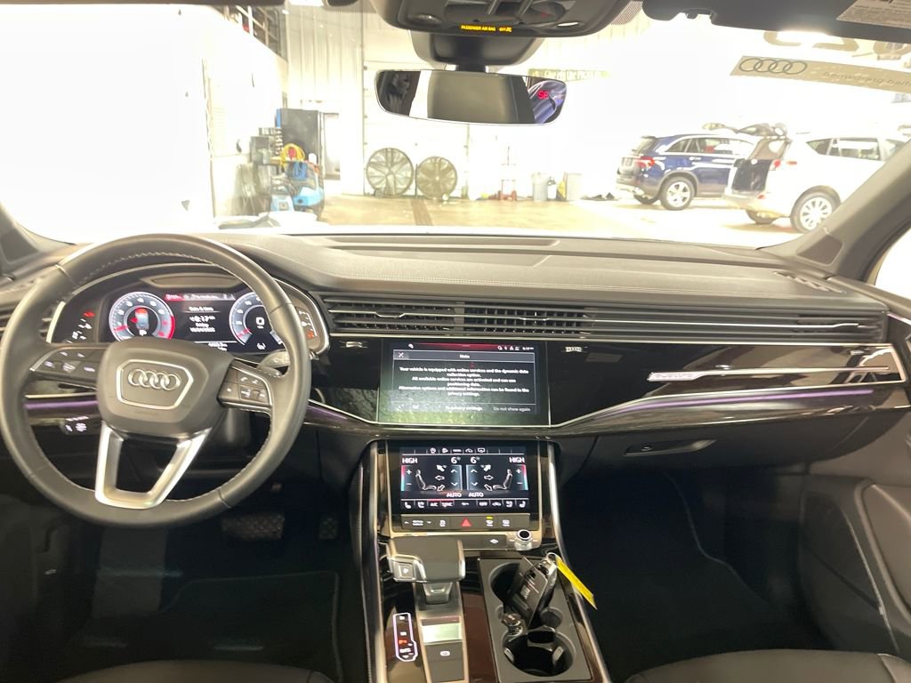 Certified 2025 Audi Q7 3.0T Premium Plus w/ Premium Plus Package image 14