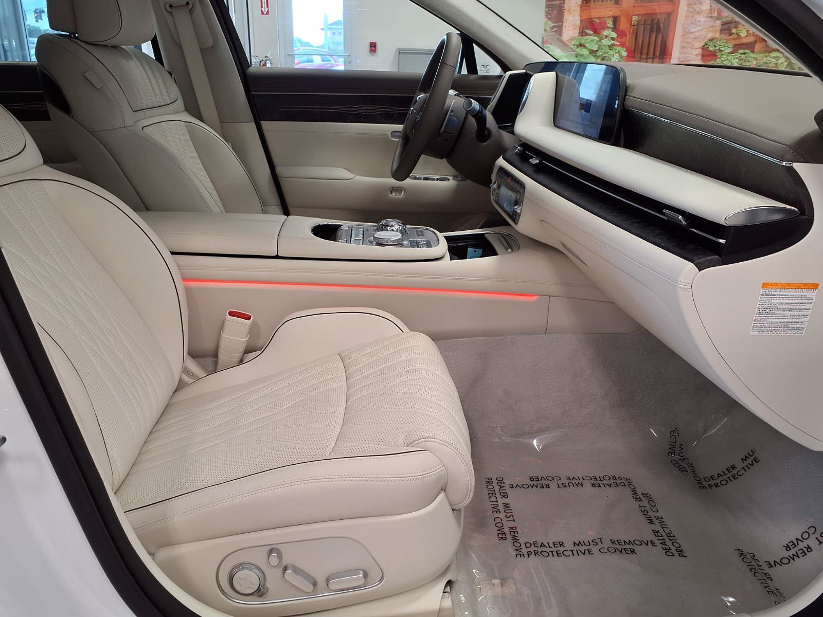 Used 2026 Genesis G90 3.5T AWD/4WD image 10