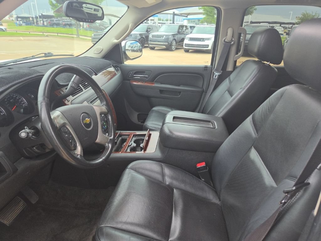 Used 2013 Chevrolet Tahoe LTZ RWD image 18