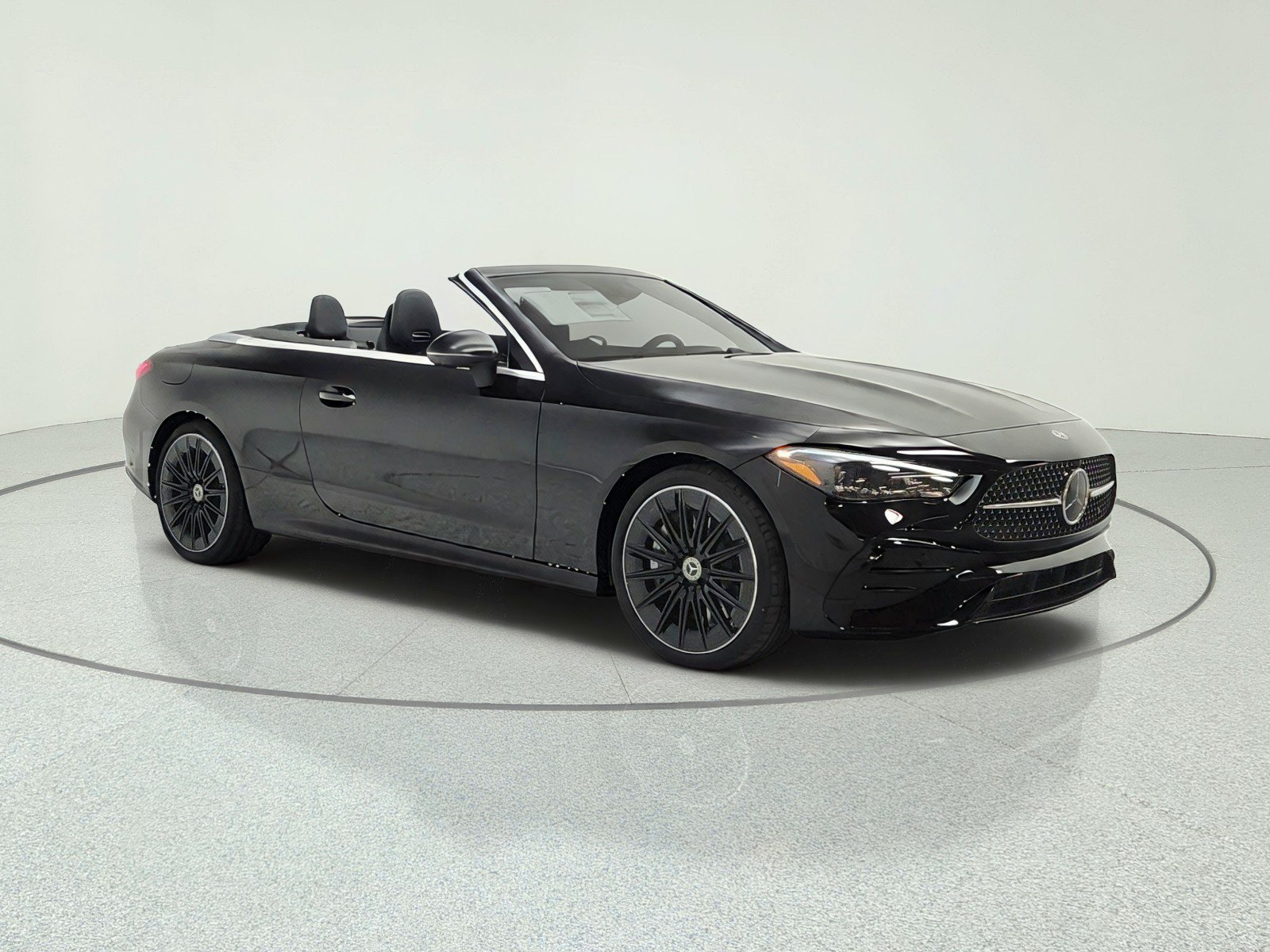 New 2027 Mercedes-Benz CLE 450 4MATIC Cabriolet image 3