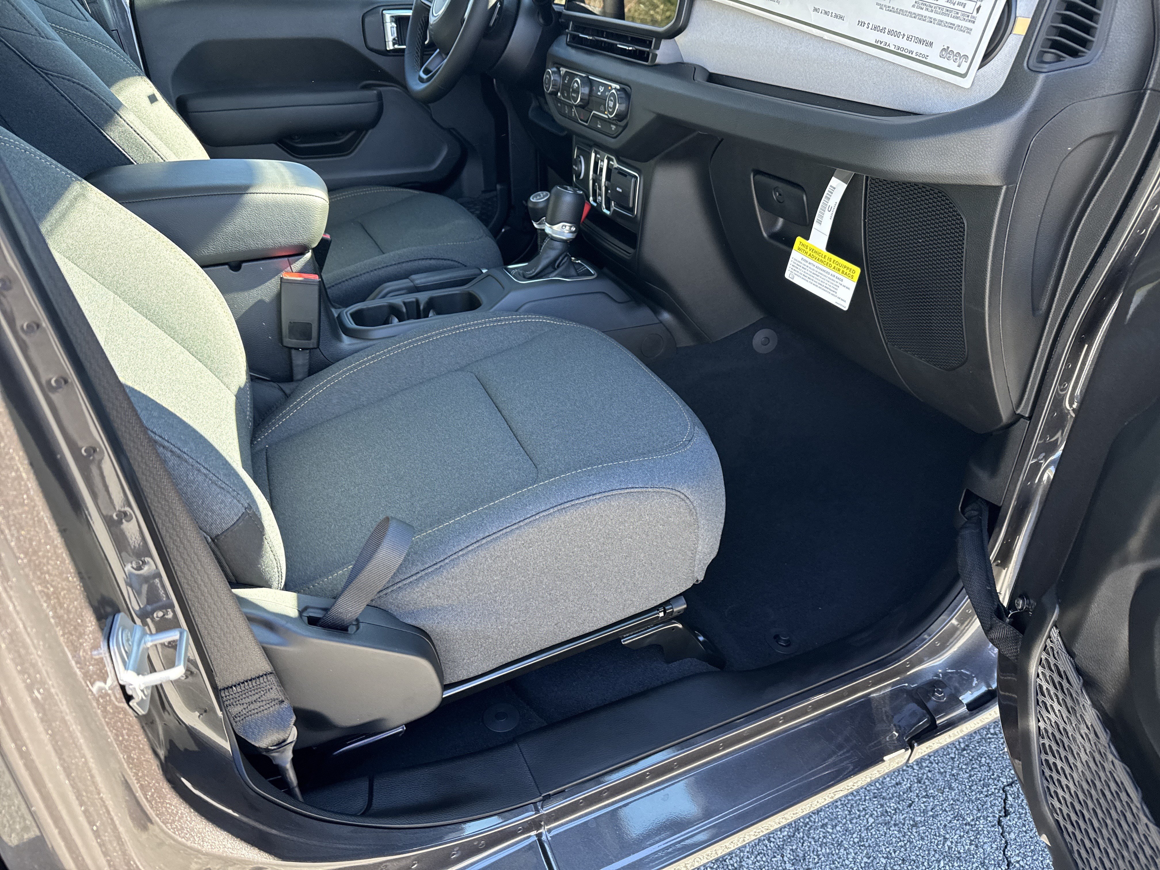 New 2025 Jeep Wrangler Unlimited Sport AWD/4WD image 18
