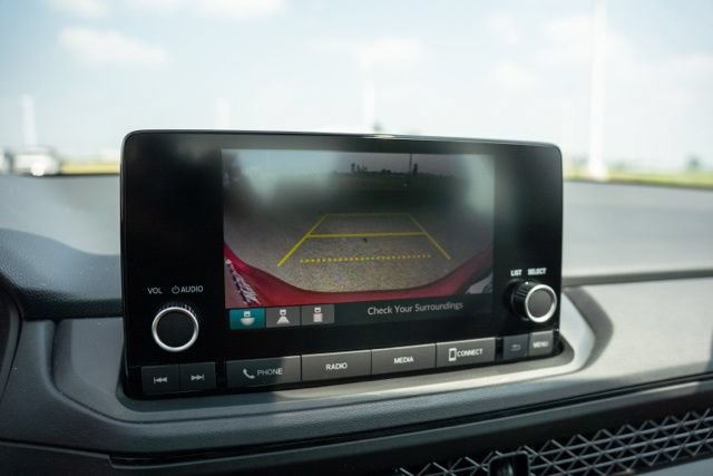 Used 2025 Honda Accord LX image 25