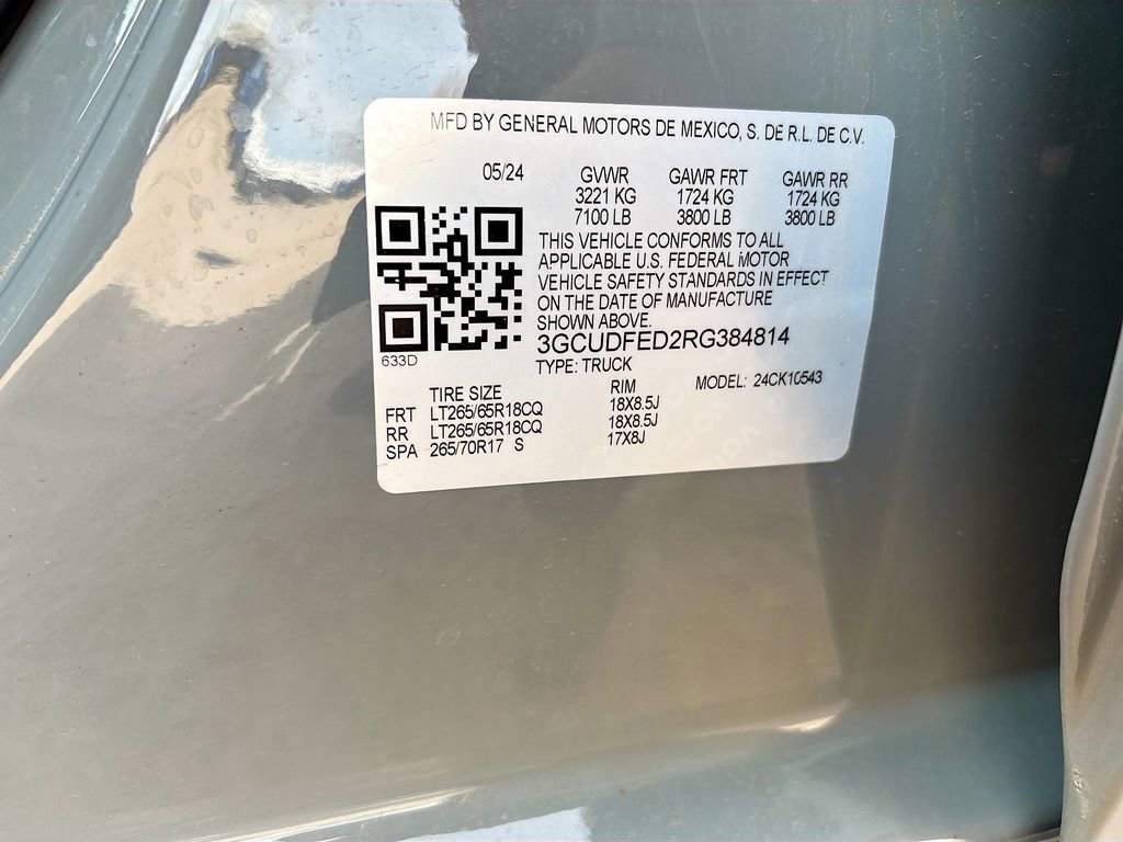 Used 2024 Chevrolet Silverado 1500 LT Trail Boss w/ Convenience Package II image 32