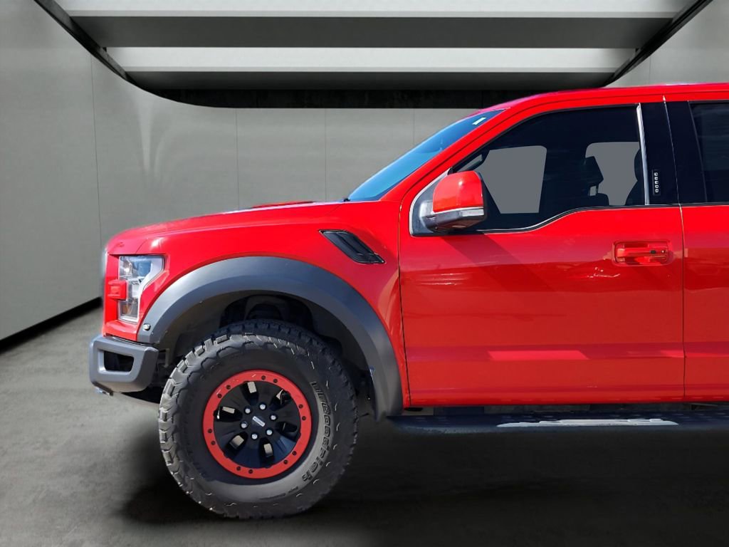 Used 2018 Ford F150 Raptor w/ Equipment Group 802A Luxury image 15