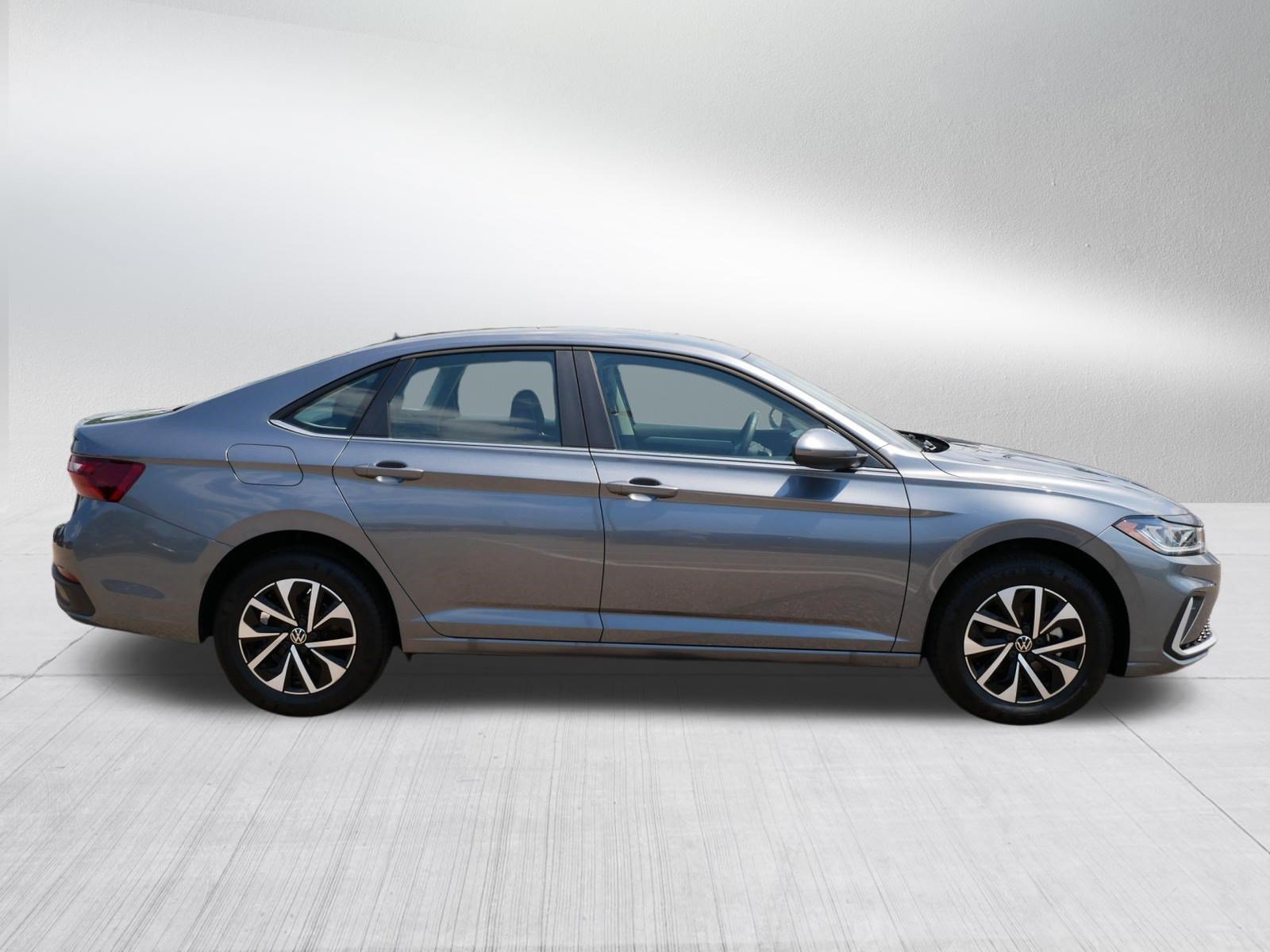 Used 2026 Volkswagen Jetta S FWD image 8