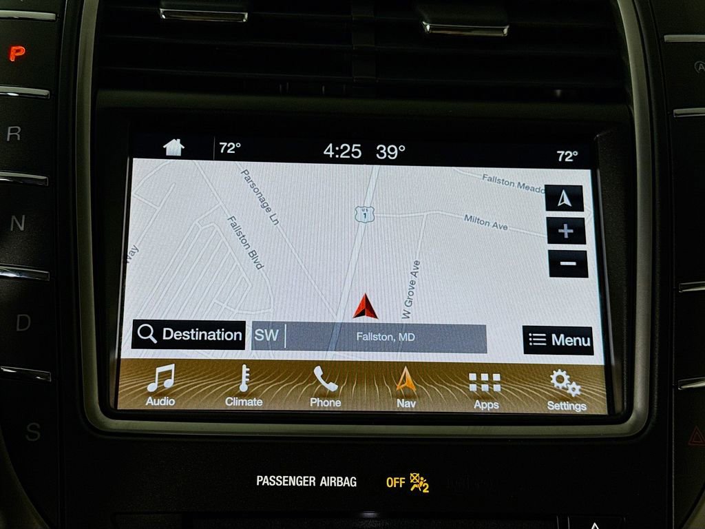 Used 2019 Lincoln Nautilus Reserve image 5