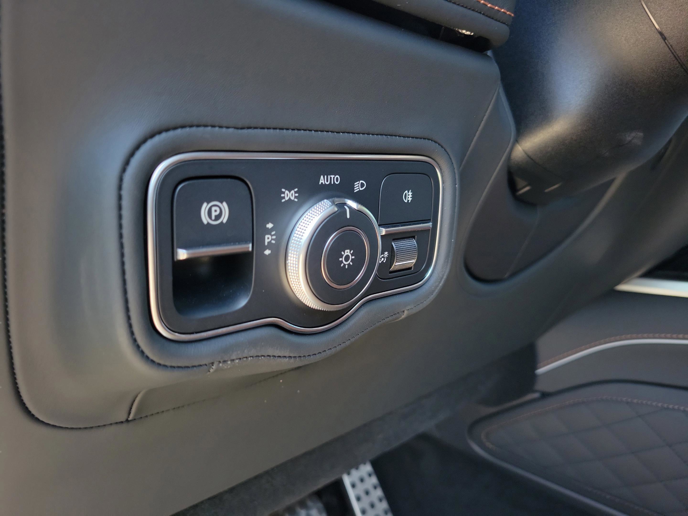 Certified 2025 Mercedes-Benz G 63 AMG 4MATIC image 22