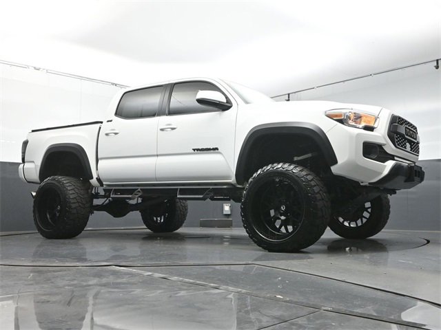 Used 2023 Toyota Tacoma 4x4 Double Cab image 41
