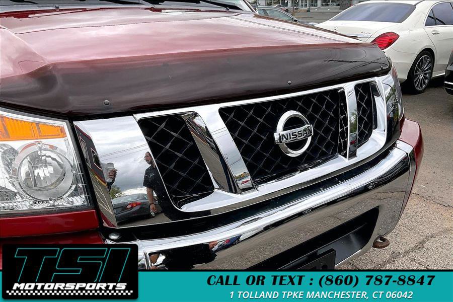 Used 2014 Nissan Titan SV w/ SV Value Truck Package AWD/4WD image 28