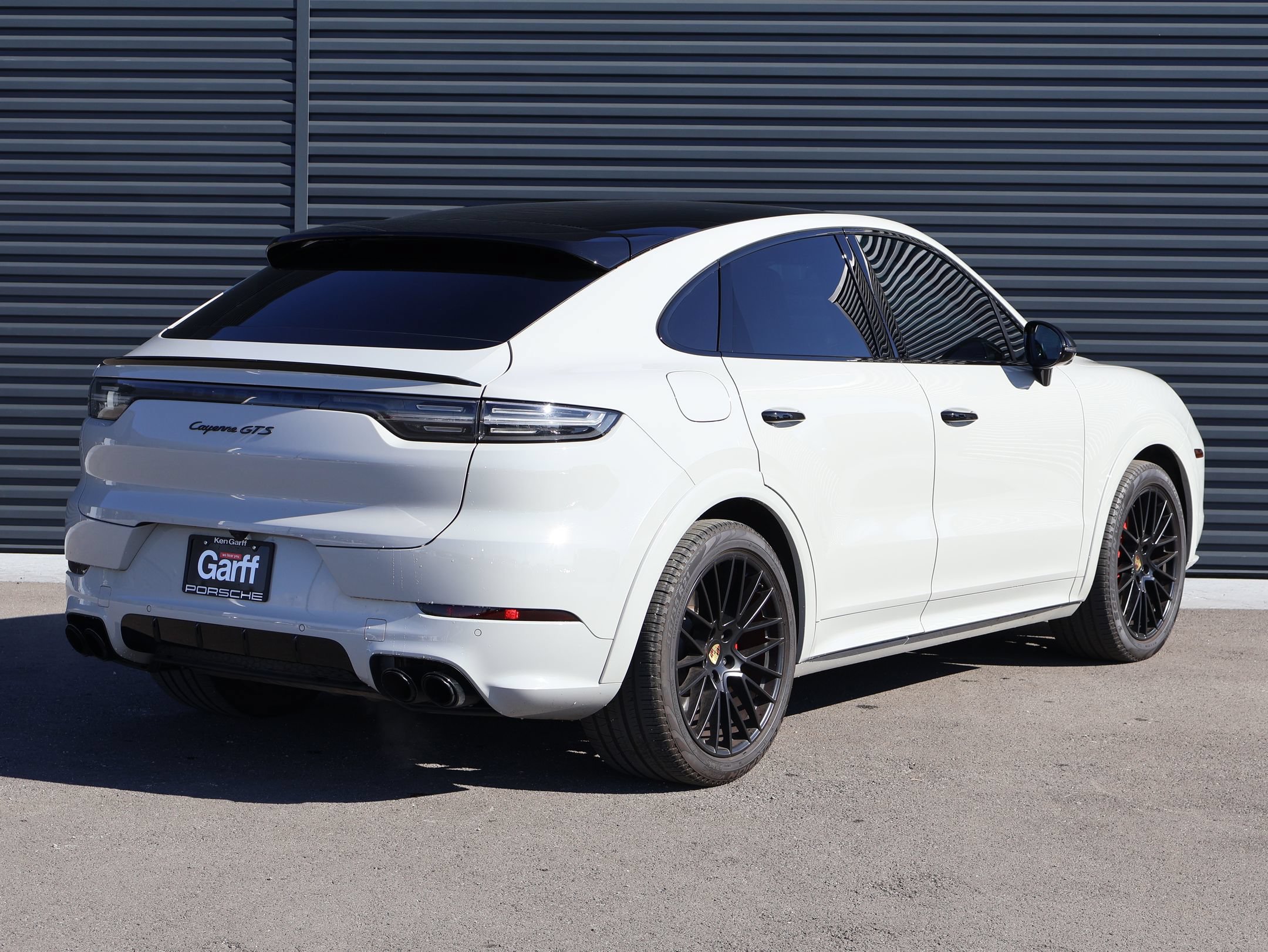 Used 2023 Porsche Cayenne GTS AWD/4WD image 9