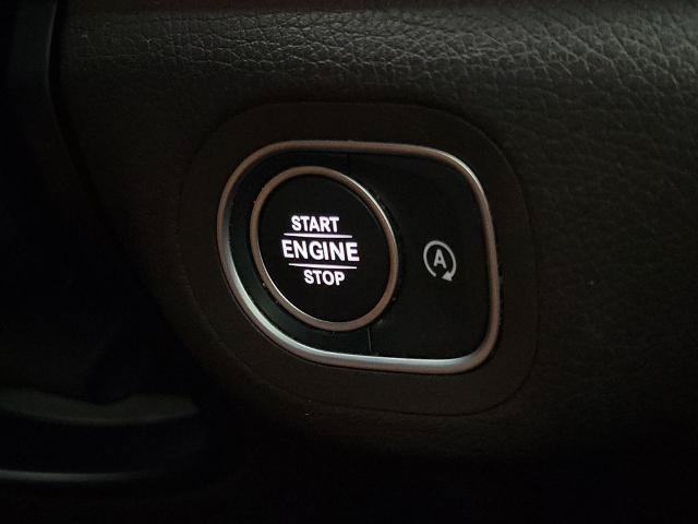 Used 2023 Mercedes-Benz GLS 450 4MATIC image 35