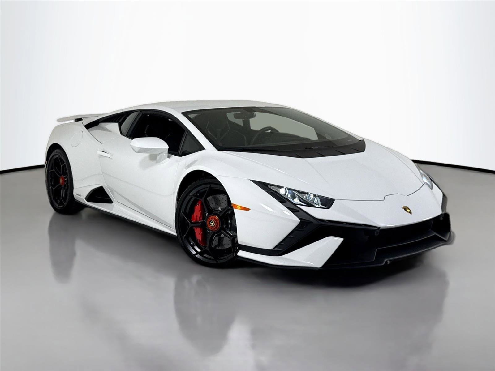 Used 2024 Lamborghini Huracan Tecnica image 40