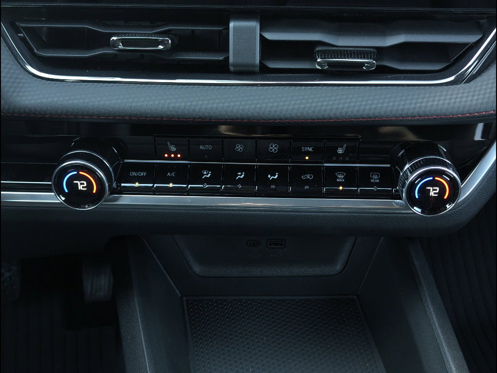 New 2026 Chevrolet Equinox RS w/ Safety and Technology Package image 24