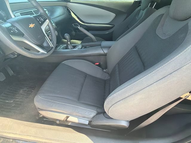 Used 2014 Chevrolet Camaro LS RWD image 9