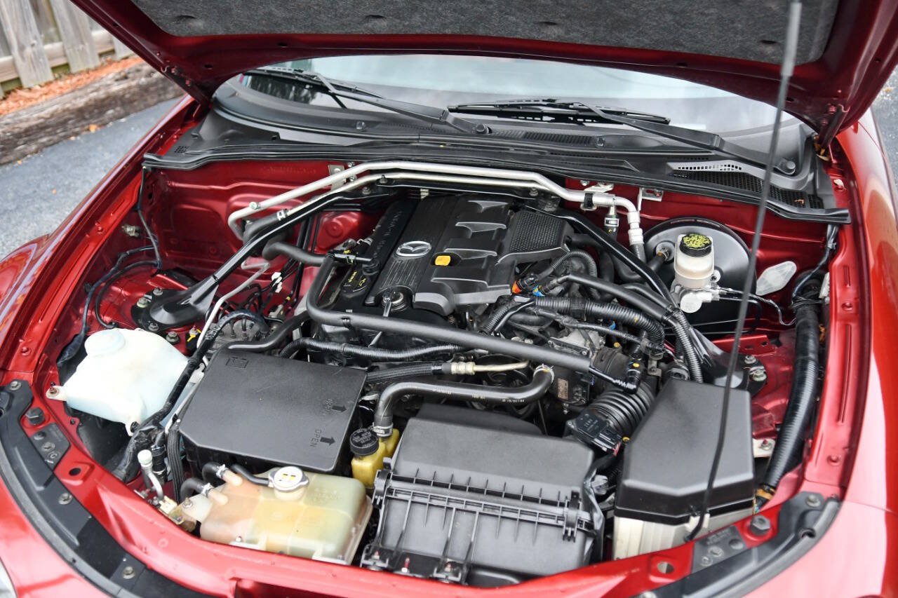 Used 2006 MAZDA MX-5 Miata Grand Touring w/ Premium Pkg RWD image 23