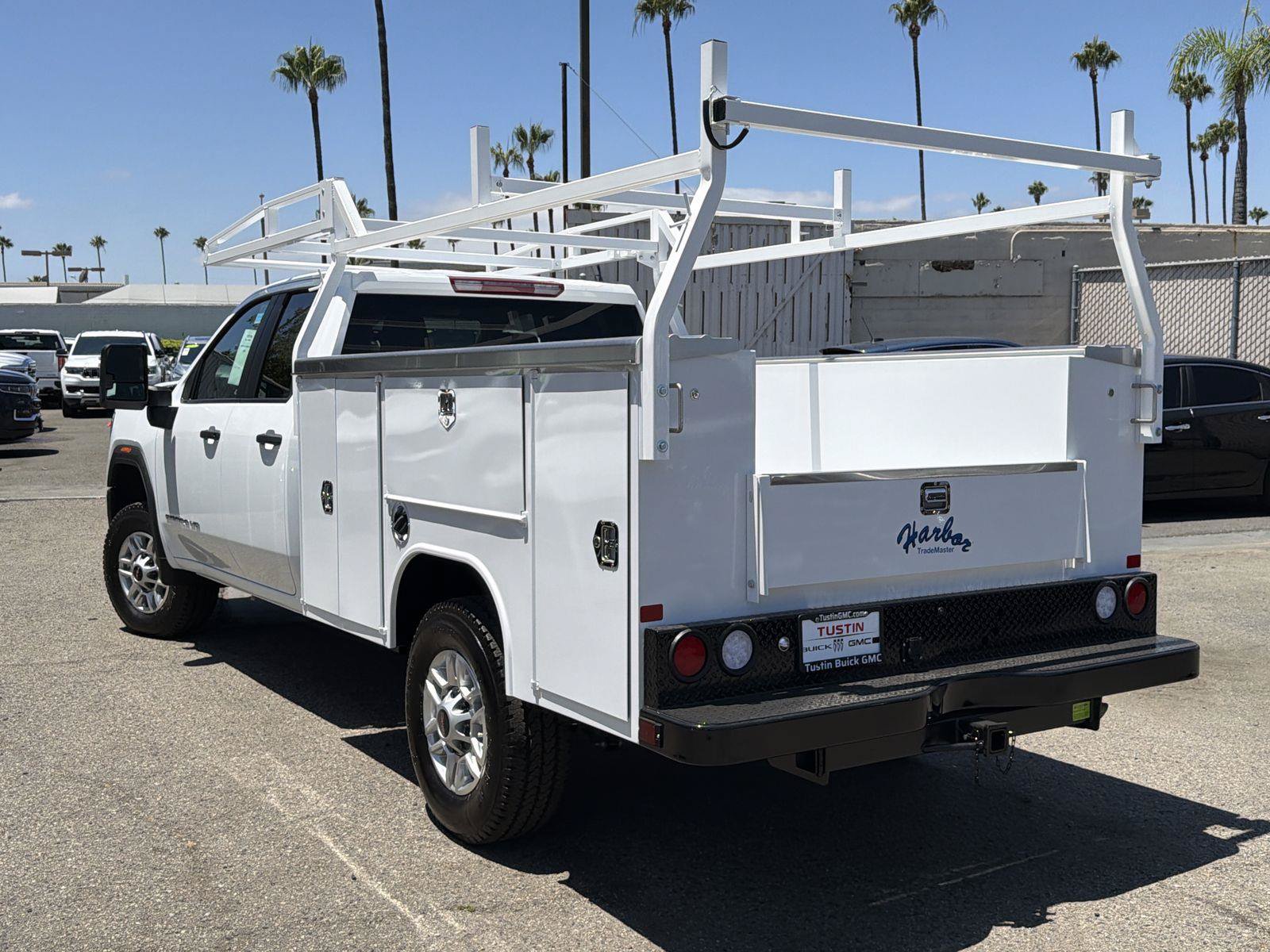 New 2026 GMC Sierra 2500 Pro w/ Convenience Package AWD/4WD image 6