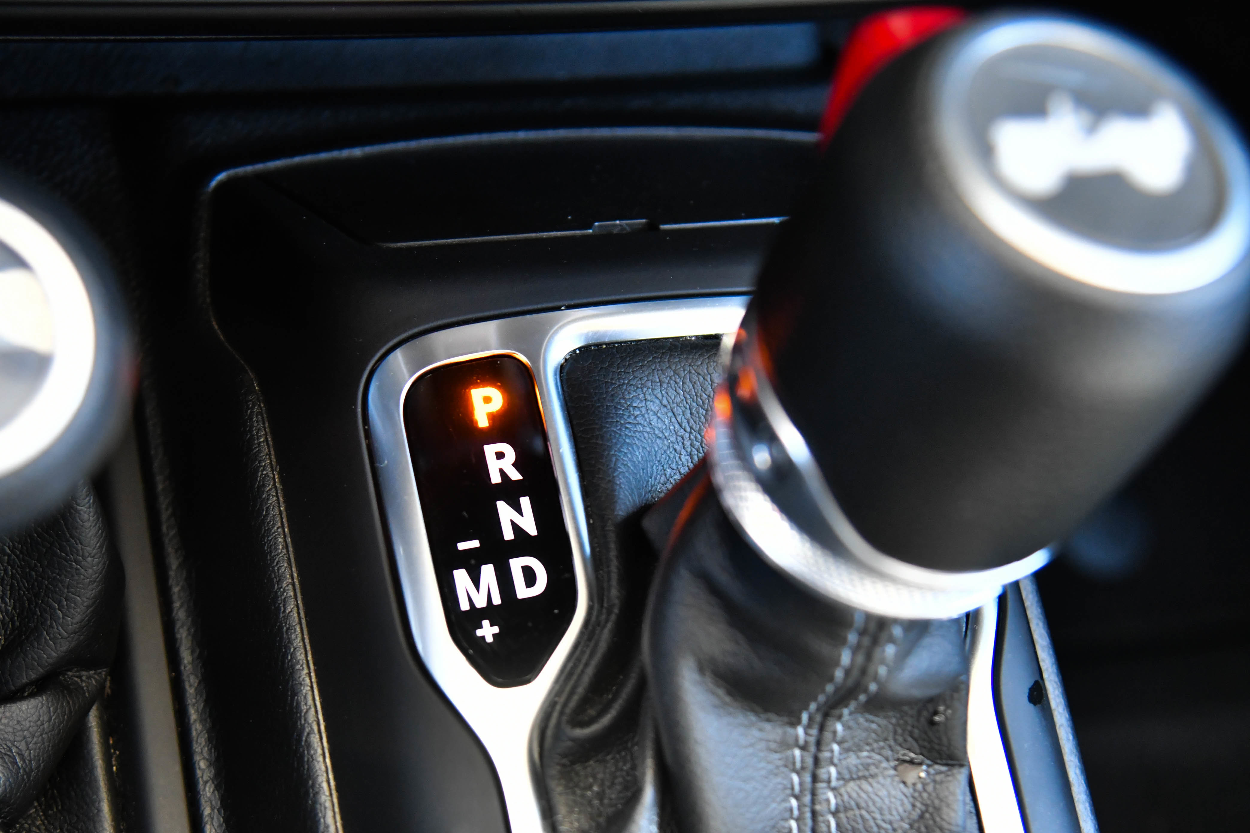 Used 2025 Jeep Wrangler Sahara image 29