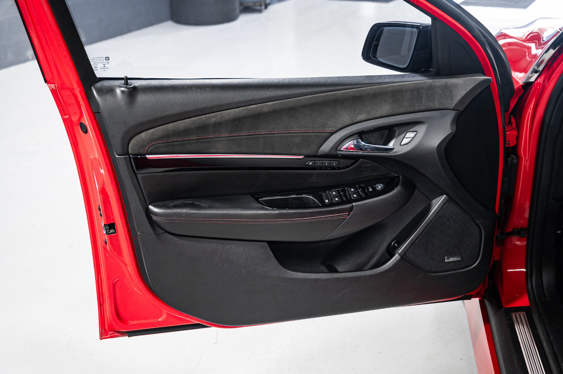 Used 2015 Chevrolet SS image 14