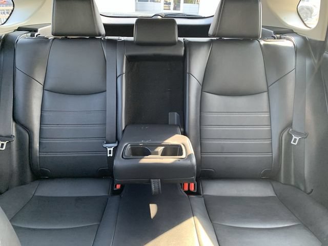 Certified 2023 Toyota RAV4 XLE Premium AWD/4WD image 32