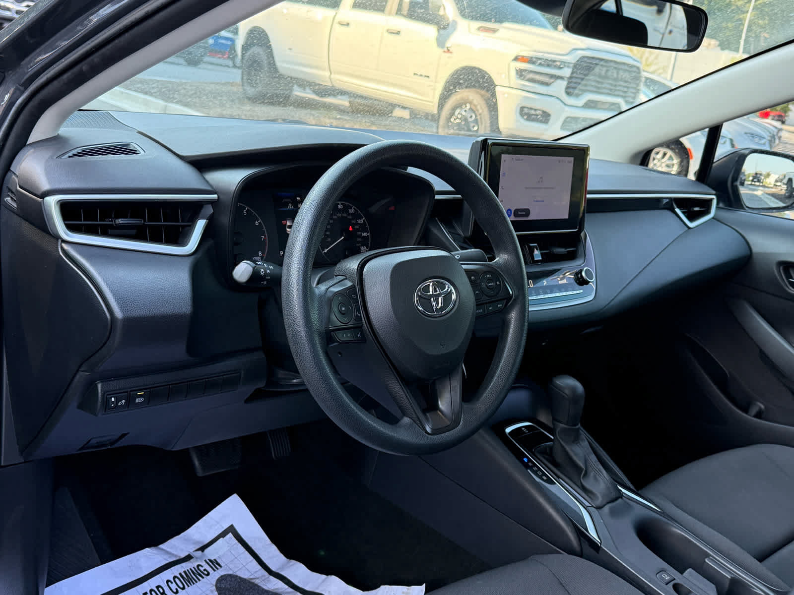 Used 2023 Toyota Corolla LE FWD image 14